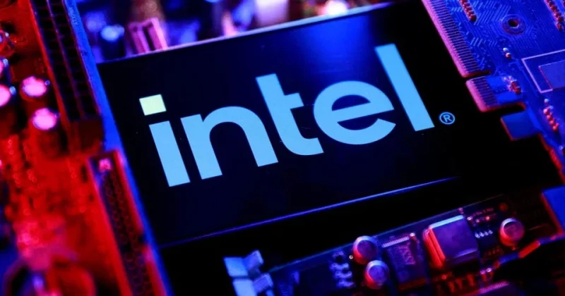Ações da Intel disparam 214% e geram perdas recordes de $12 bi para vendedores de cobertura