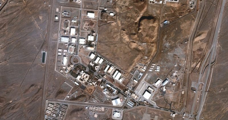 Acordo Nuclear: EUA cedem ao plano de diluição de urânio enquanto Cripto vira arma contra sanções do Irã