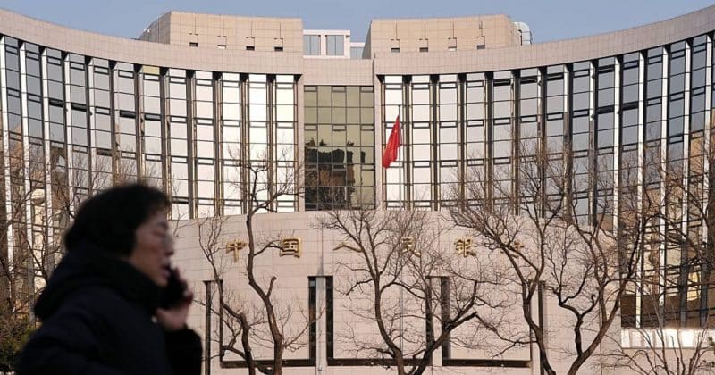 Alerta na China: Consultor do Banco Central sinaliza possível corte de juros e pede ajuda direcionada