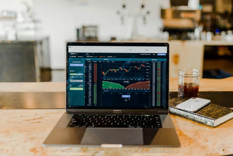 Alerta no Mercado: Analistas dizem que posicionamento cripto está 'defensivo e frágil' após decisão do Fed