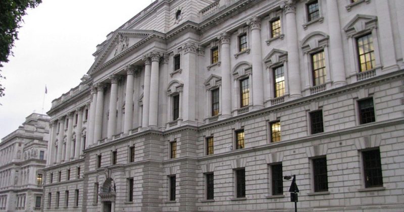 UK Inflation Warning: 3.2% Forecast Clouds Outlook for Crypto and Risk Assets