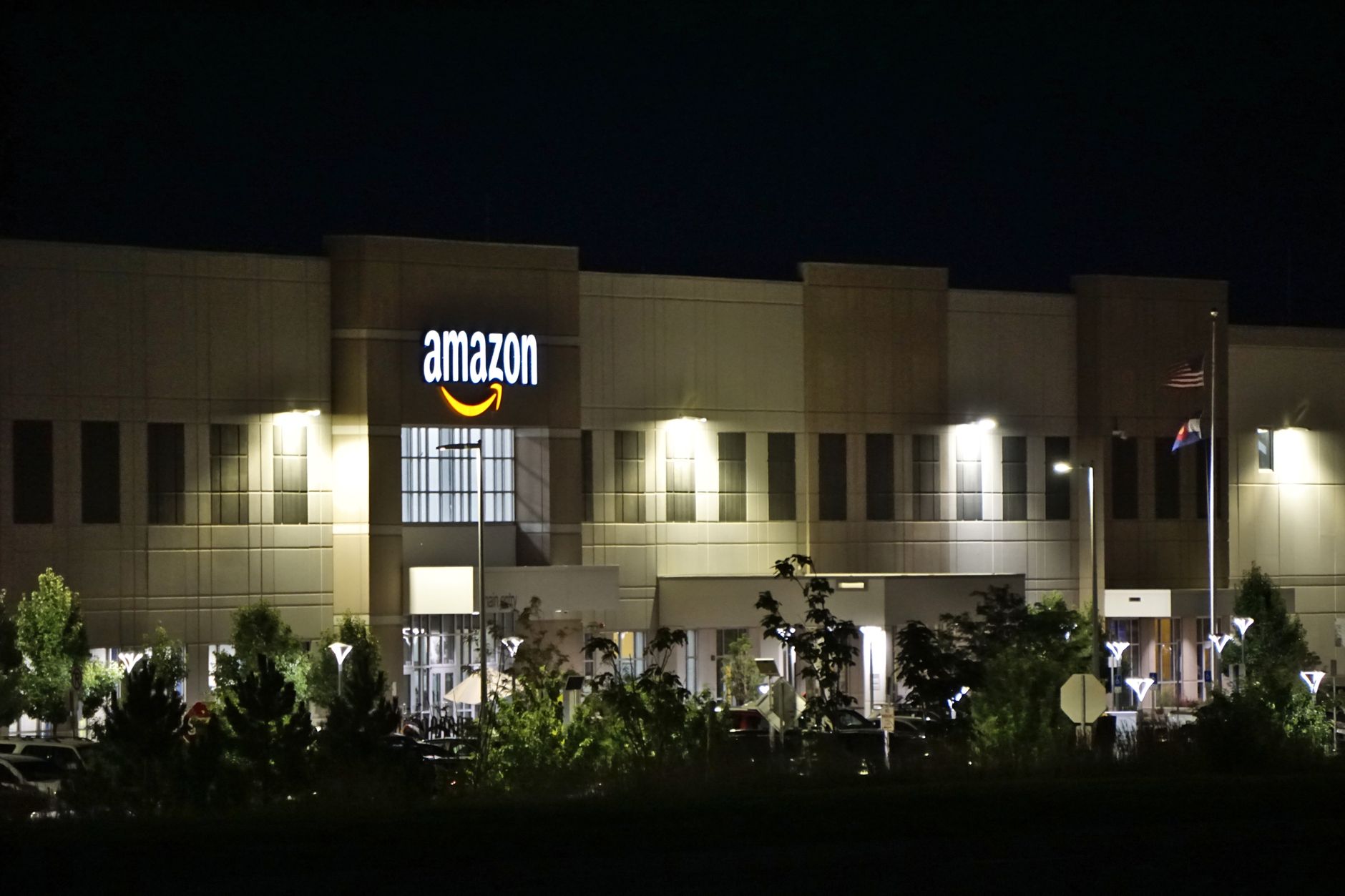 Amazon dispara: Lucro triplica para US$ 62 bi com IA e AWS