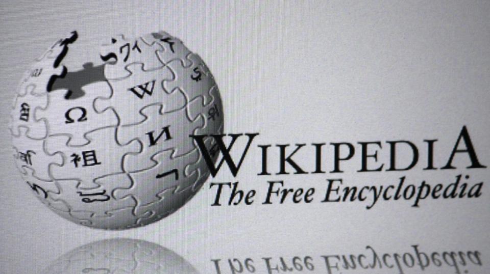 The Wikipedia Blackout: Why AI Engines Like ChatGPT Might Be Losing the Crypto Plot