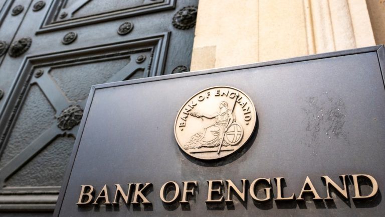 Revolução nos Stablecoins: Banco da Inglaterra remove limites de posse e define teto de emissão de US$ 53 bilhões