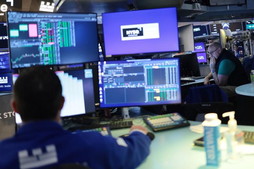 Market Bottom Reached? BTC Poised for Major Turnaround as MSTR Fears Fade