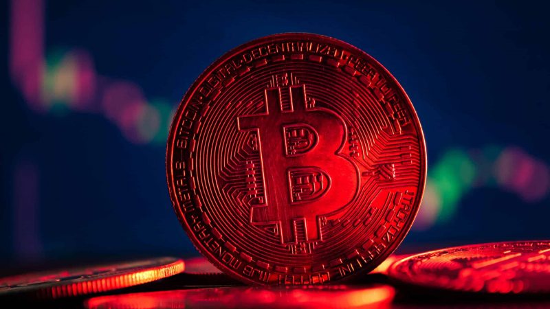 Alerta de Liquidação: Bitcoin Rompe os US$ 60.000 e Mercado Sofre Queda de US$ 650 Milhões