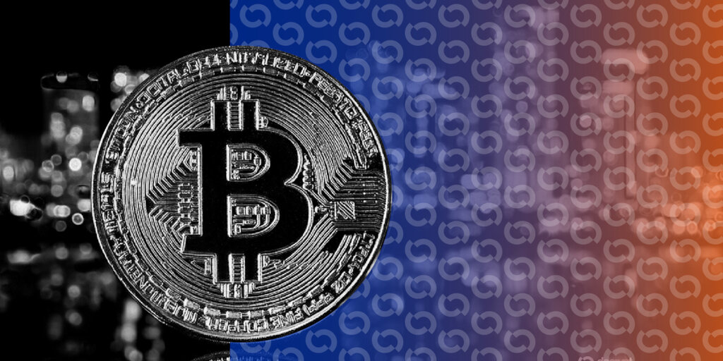 Bitcoin explode de mínima de 21 meses e atinge US$ 60 mil após dados econômicos acalmarem o Fed