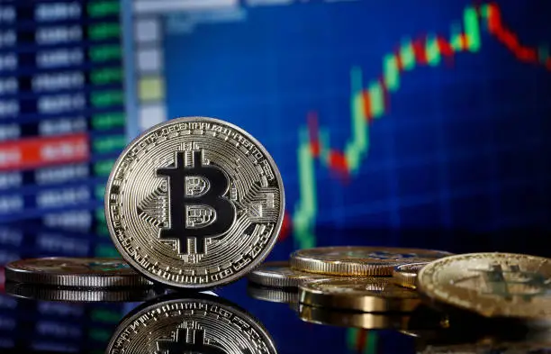 Bitcoin Toca Linha Inquebrável de 9 Anos: História Aponta para Rally Explosivo?