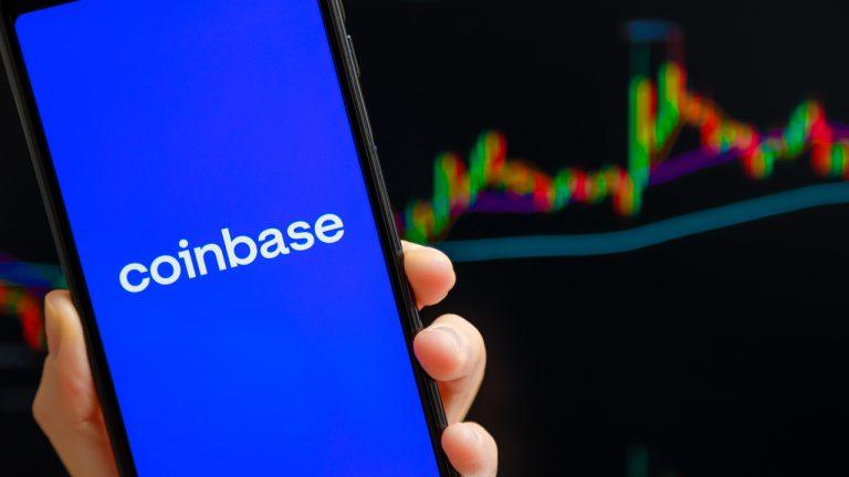 CEO da Coinbase alerta: Dívida dos EUA em colapso exige retorno a moeda lastreada