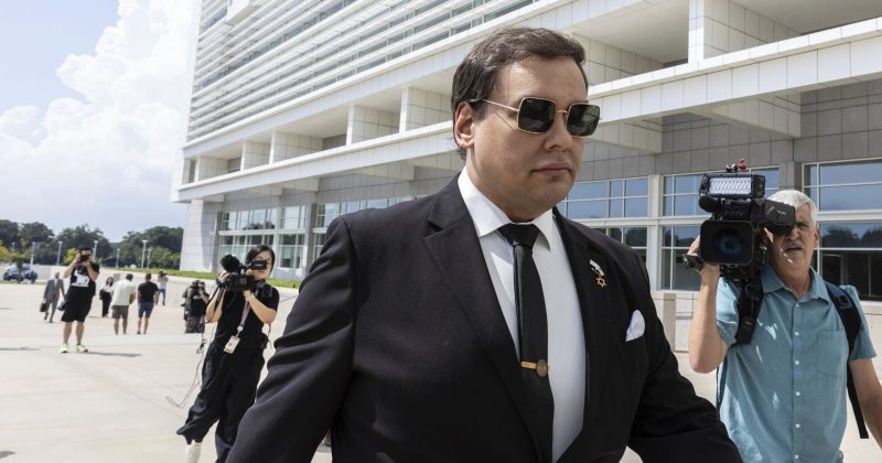 CFTC multa George Santos em US$35.000 por manipulação em mercado de previsões