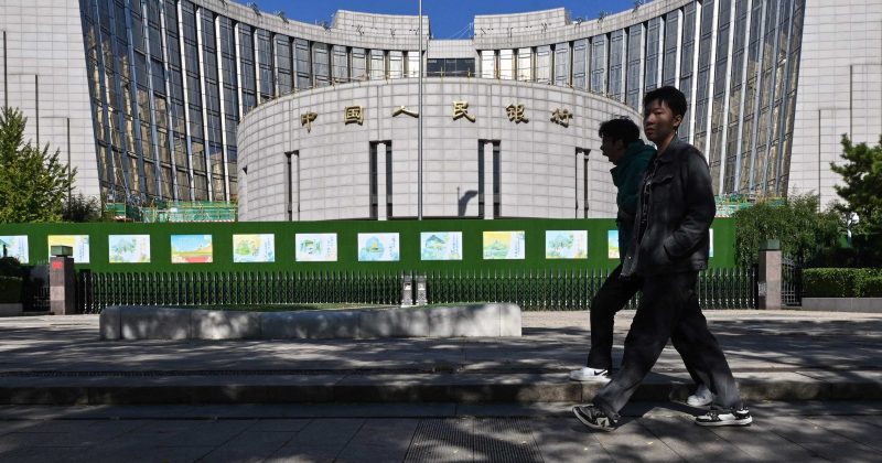 China fortalece yuan ao nível mais alto desde fevereiro de 2023, impactando mercados globais