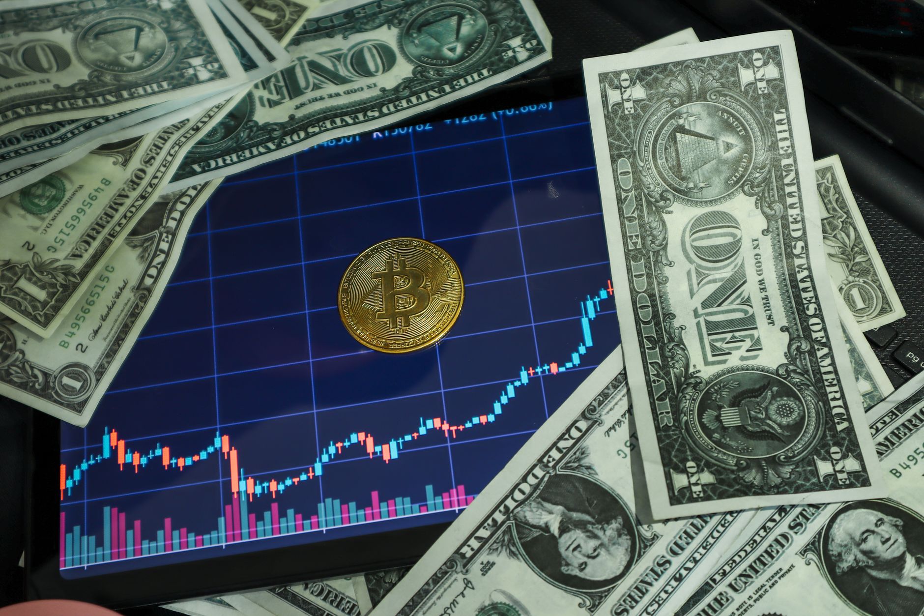Dólar dispara acima de R$ 5,10: Como a escalada de tensão EUA-Irã impacta seu bolso