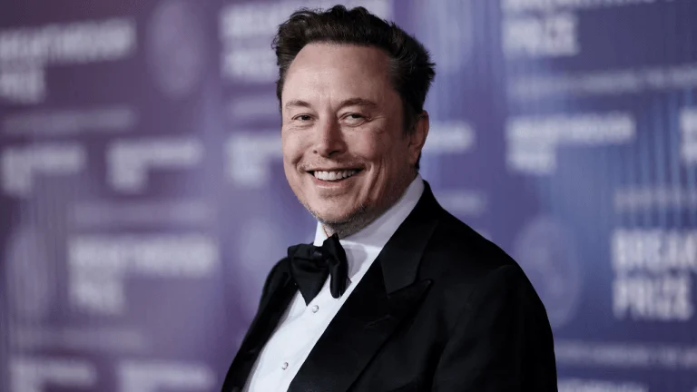 Elon Musk propõe Renda Básica Universal para substituir o controle estatal sobre a IA