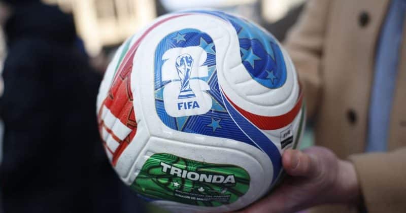 Escândalo na Copa: FIFA sofre duras críticas por excesso de intervalos comerciais