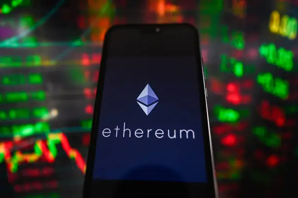 Ethereum em Alerta: Quebra de Nível Crítico Pode Abrir Porta para Nova Queda