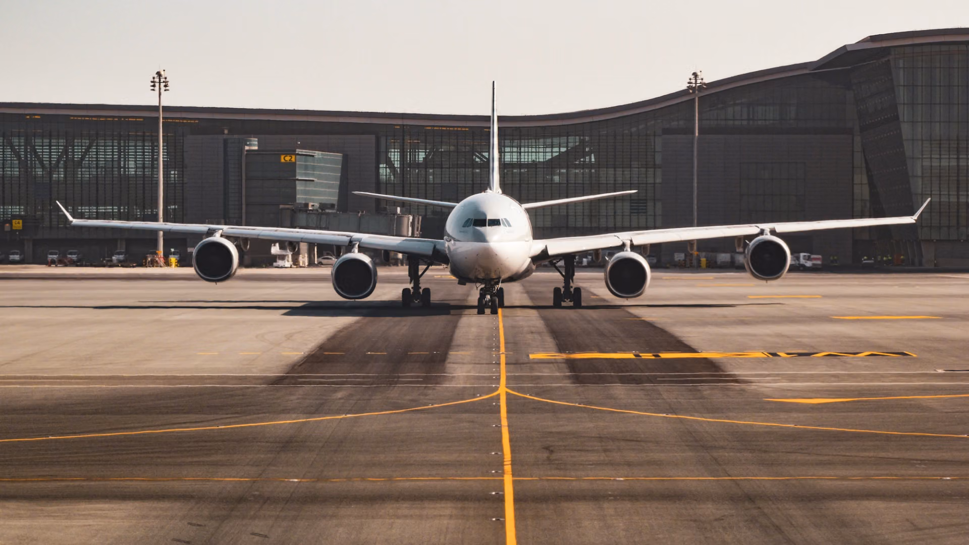 FlightAware desiste de processo contra Kalshi: mercado de cancelamentos de voos nunca deslanchou