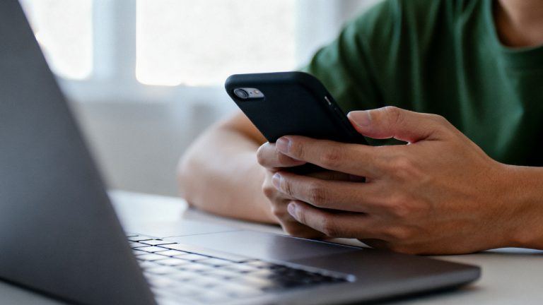 Alerta na Índia: Governo emite notificações contra Telegram e Signal por riscos de fraude