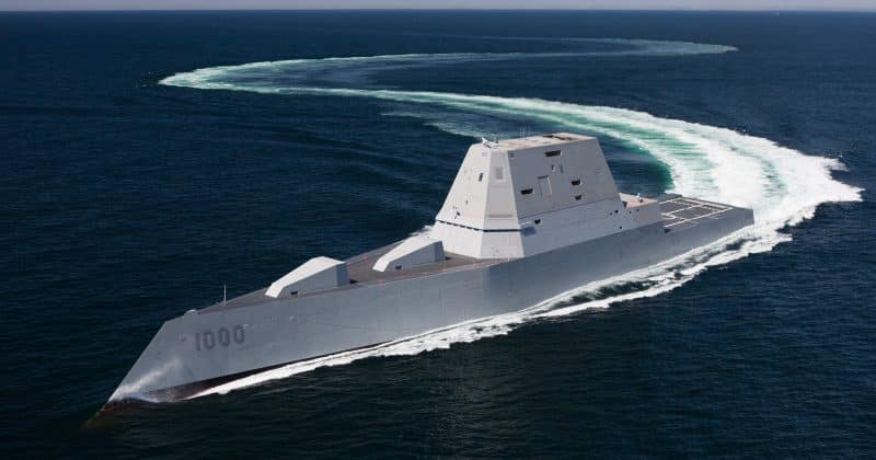 Guerra de Sanções: Comando Central dos EUA bloqueia navios e transforma cripto em campo de batalha