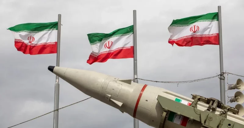 INTERCEPTAÇÃO DE MÍSSEIS IRANIANOS NO ESTREITO DE ORMUSA ABALA MERCADOS GLOBAIS E ACENDE ALERTA SOBRE CRIPTO