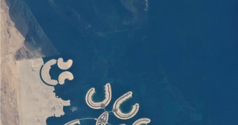 War Alert: Iran Threatens Gulf Airports and Ports Amid Escalating Tensions