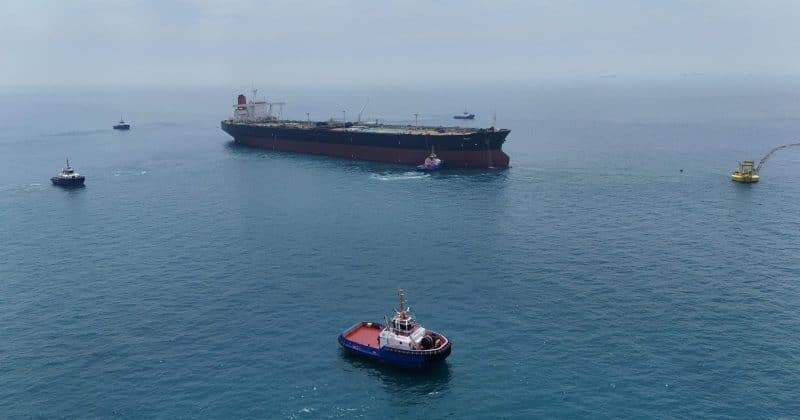 Xeque-mate no Petróleo? Irã corta preços para a China após acordo de paz e agita o mercado global
