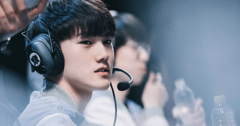 O Recorde Amargo de JackeyLove: A Linha Tênue entre a Glória e o Quase na LPL