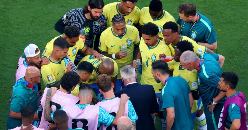 Conflito de Interesses? Jogadores criticam pausas para hidratação da FIFA em meio a preocupações com a Copa do Mundo