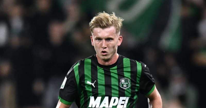 Josh Doig: Young Sassuolo Defender in Premier League Transfer Sights