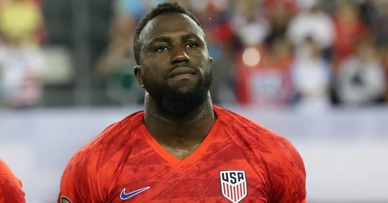 O encontro do futebol com o futuro: Jozy Altidore celebra o retorno do Haiti à Copa do Mundo em era cripto