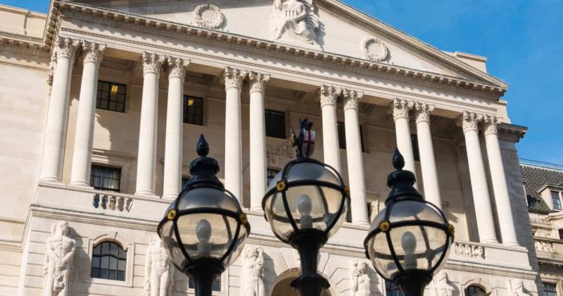 Libra Britânica atinge máximo de três meses enquanto apostas em aumento de juros do Fed diminuem