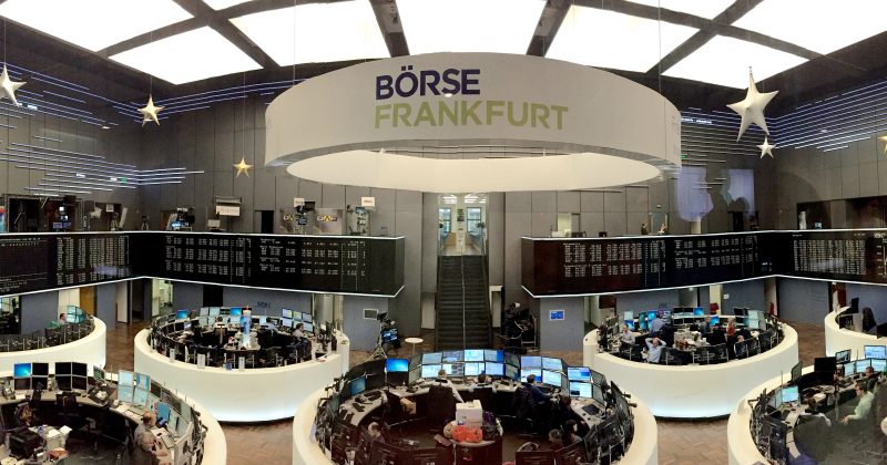 Mercados Europeus Estáveis Antes de Dados de Inflação dos EUA, Riscos Geopolíticos em Foco