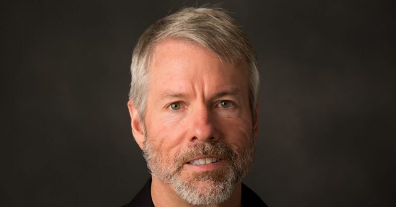 Michael Saylor promete manter STRC acima de US$ 100