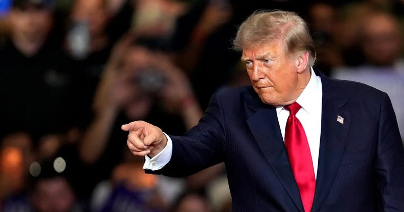 CLARITY Act Fate Hangs in Balance as Trump Refuses to Divest Crypto Holdings