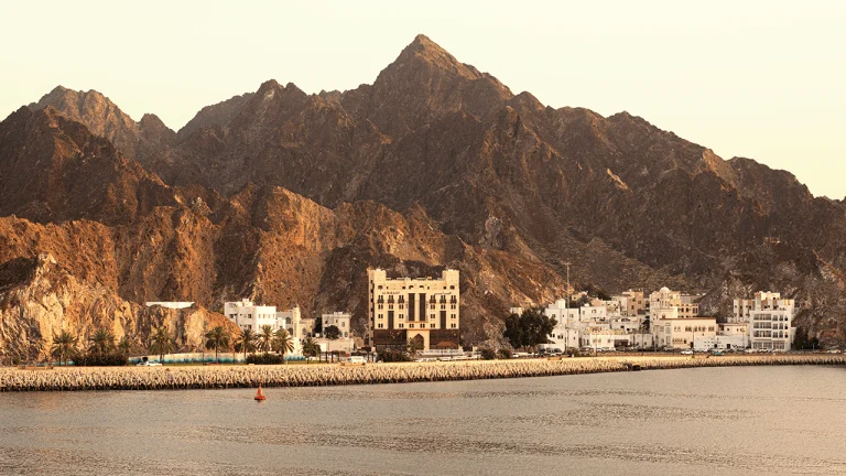 Oman assume o controle: Novo pool estatal de mineração de Bitcoin torna-se obrigatório