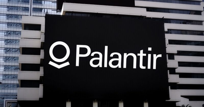 Palantir Soars 13% as Revenue Crushes Expectations; AI Boom Fuels Crypto-Linked Tech Stocks