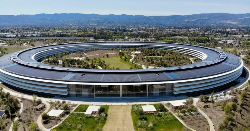 Apple’s Secret AI Memory Hunt: A Major Threat to Chip Stocks and a Boost for Decentralized Compute?