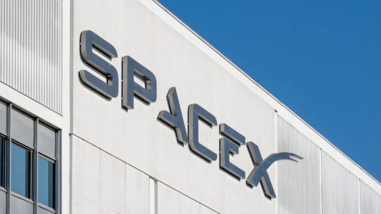 AI Bubble Fears Intensify: SpaceX Slump and Kimi K3 Launch Shake Market Confidence