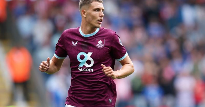 RB Leipzig fecha acordo de €32 milhões para contratar Maxime Estève do Burnley