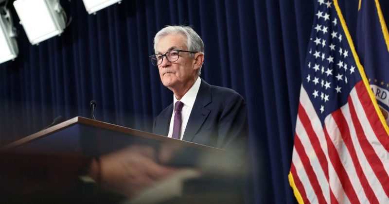 Reserva Federal faz meia-volta em juros após desastre nas vendas no varejo