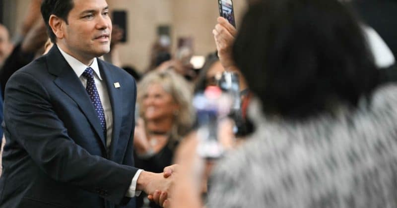 Rubio e Newsom juntos na Copa do Mundo: O movimento que está agitando os mercados de previsão e a política cripto