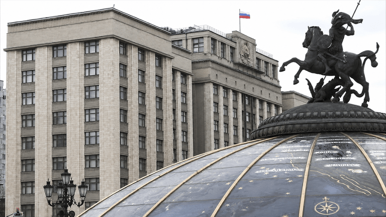 Rússia decide o futuro das criptomoedas: Votação decisiva aproxima regulamentação e comércio de Bitcoin