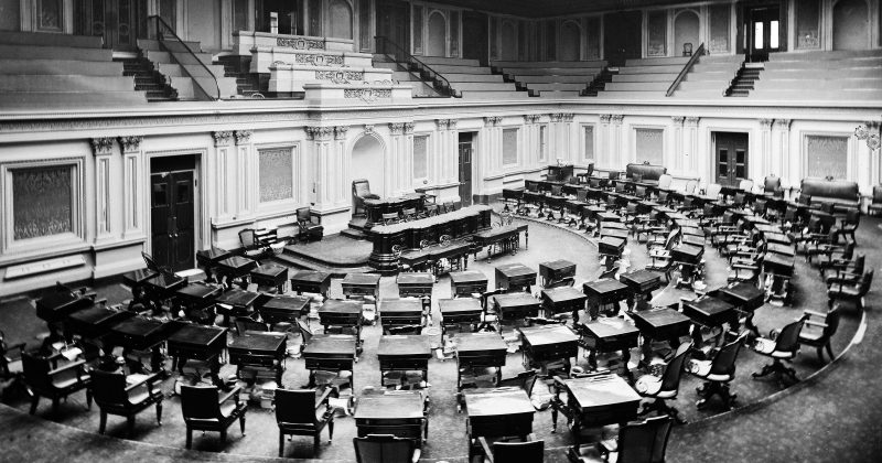 Senado tem 5 dias para aprovar Lei de Clareza Cripto antes do recesso de verão
