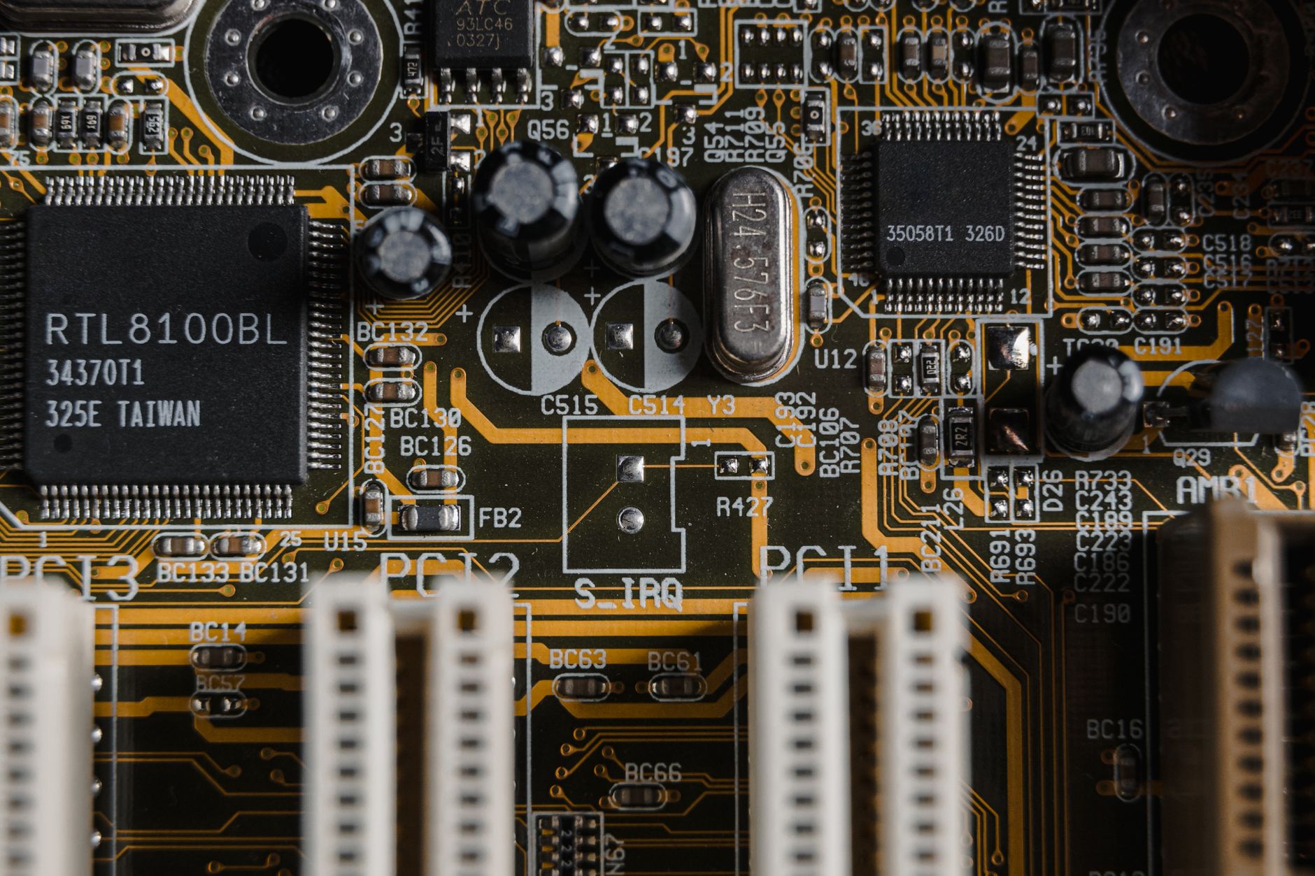Recorde Histórico: SK Hynix Arrecada US$ 26,5 Bilhões em IPO Gigante nos EUA