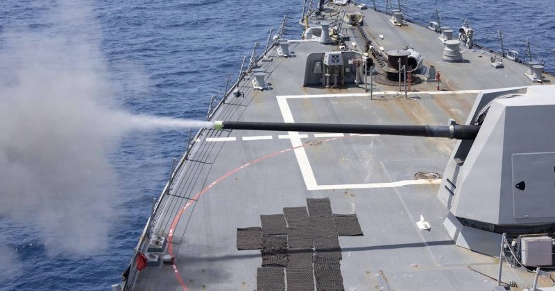 Geopolitical Alert: US Deploys 20+ Navy Warships Amid Escalating Iran Tensions