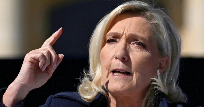 Xeque-mate político? Tribunal francês pode decidir futuro de Le Pen até abril de 2027