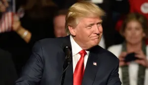 Trump's High-Stakes Move: Meeting Senators to Unblock US Crypto Law