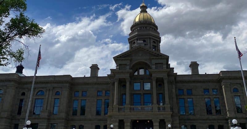 Histórico: Wyoming se torna o primeiro estado dos EUA a emitir sua própria stablecoin