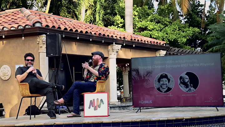 Conversa com Snowfro: Trasladando 'Chromie Squiggle' #8107 para o Espaço Físico